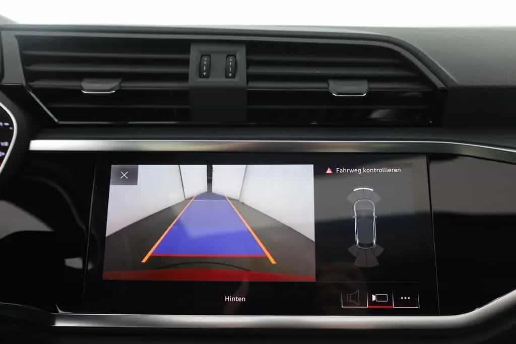 Audi Q3 Sportback 45 TFSI S-line quattro LED Navi ACC 12/2019-photo-25