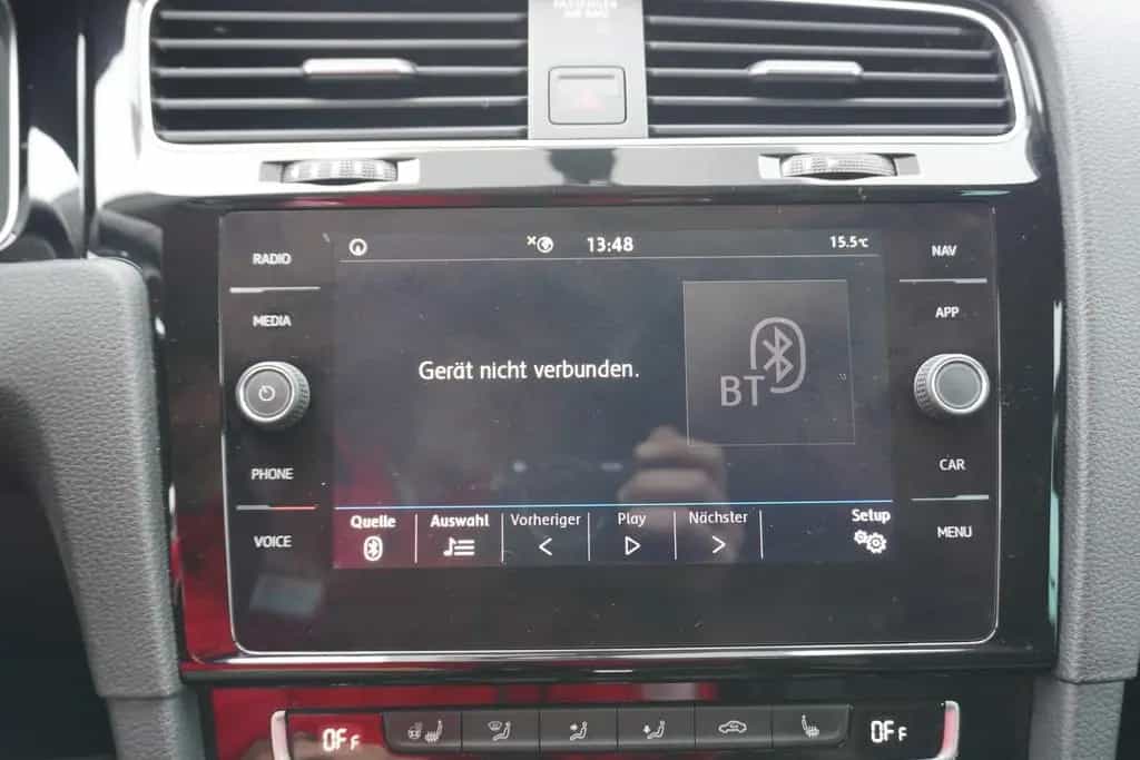 Volkswagen Golf VII 1.5 TSI Highline LED Navi AHK ACC PDC 09/2018-photo-22