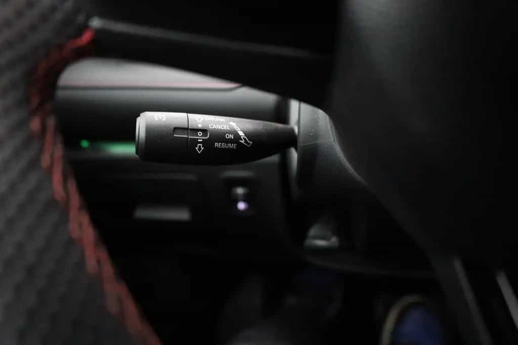 MG HS 1.5 T-GDI Luxury LED Pano Navi 360° 01/2024-photo-17