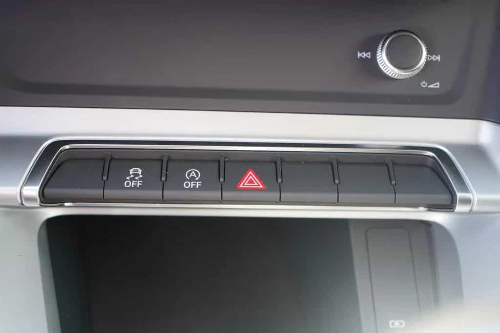 Audi Q3 35 1.5 TFSI LED Navi Sitzheizung PDC 06/2019-photo-16