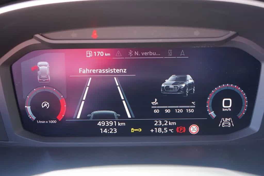 Audi Q3 35 1.5 TFSI LED Navi Sitzheizung PDC 06/2019-photo-21