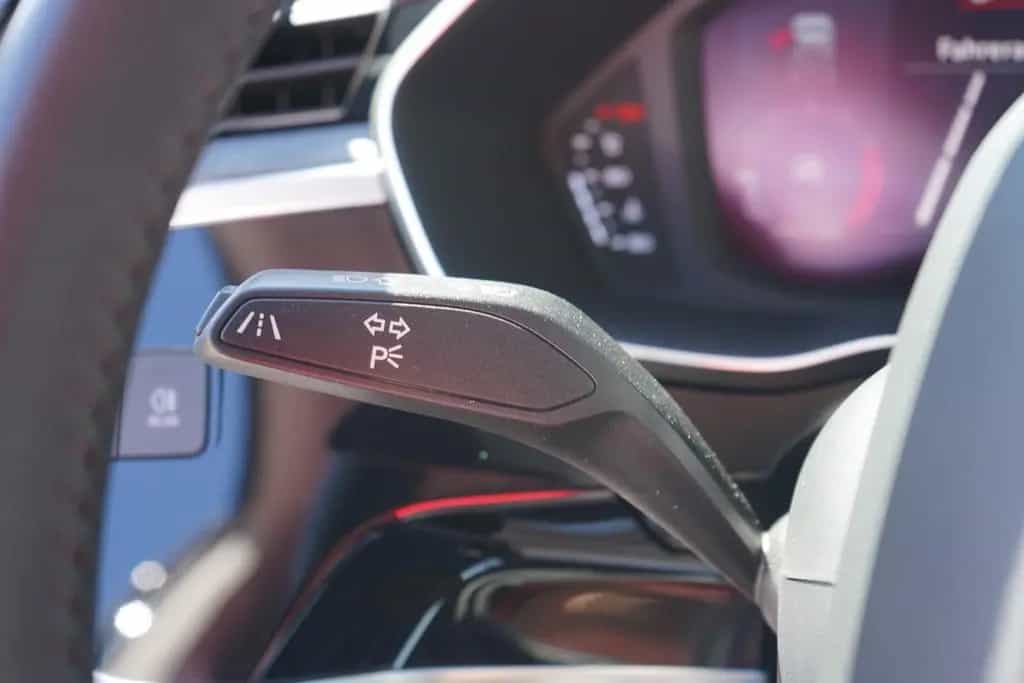 Audi Q3 35 1.5 TFSI LED Navi Sitzheizung PDC 06/2019-photo-24