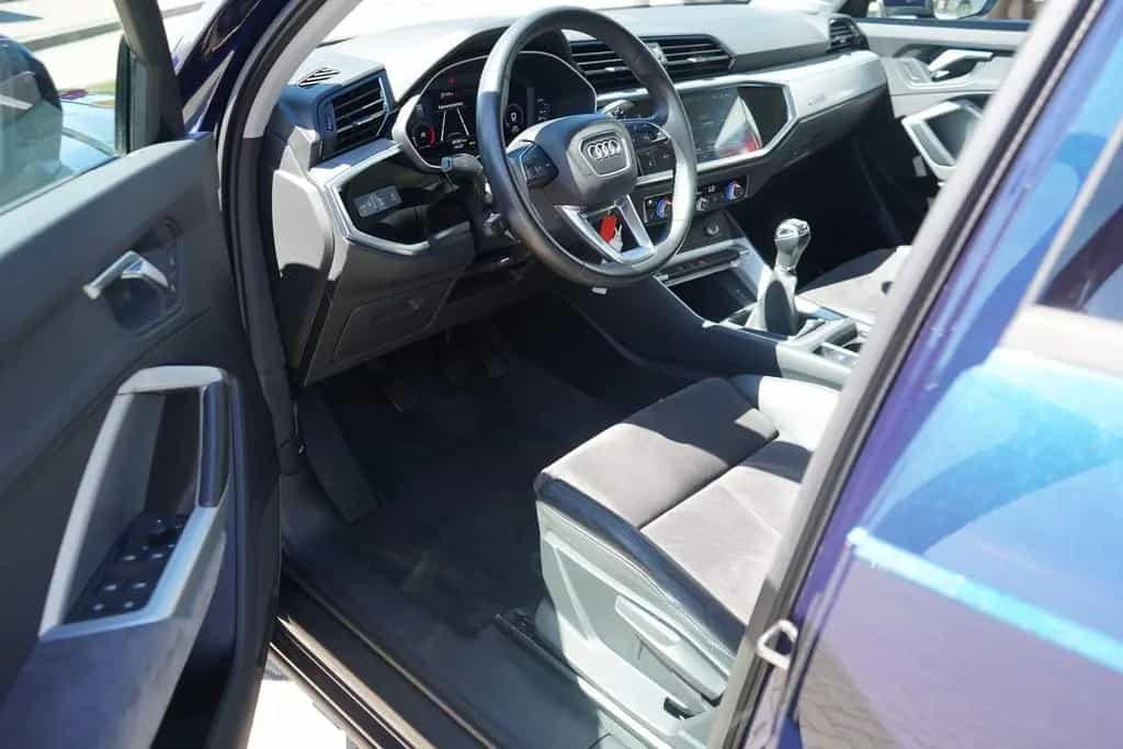 Audi Q3 35 1.5 TFSI LED Navi Sitzheizung PDC 06/2019-photo-29