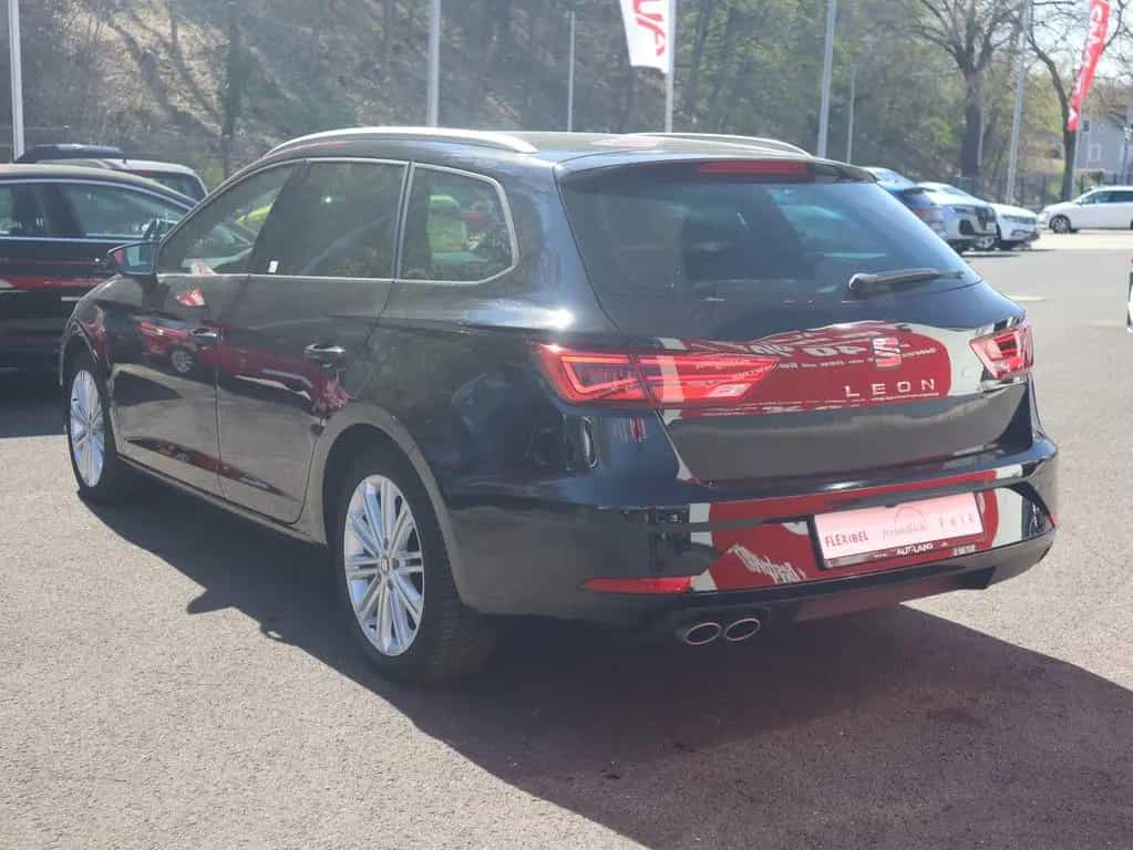 Seat Leon ST 1.5 TSI DSG Xcellence ACC AHK LED Navi 03/2020-photo-2