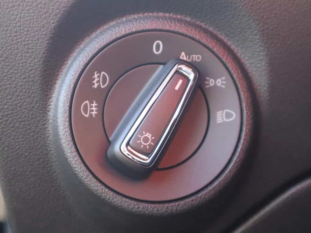 Seat Leon ST 1.5 TSI DSG Xcellence ACC AHK LED Navi 03/2020-photo-28