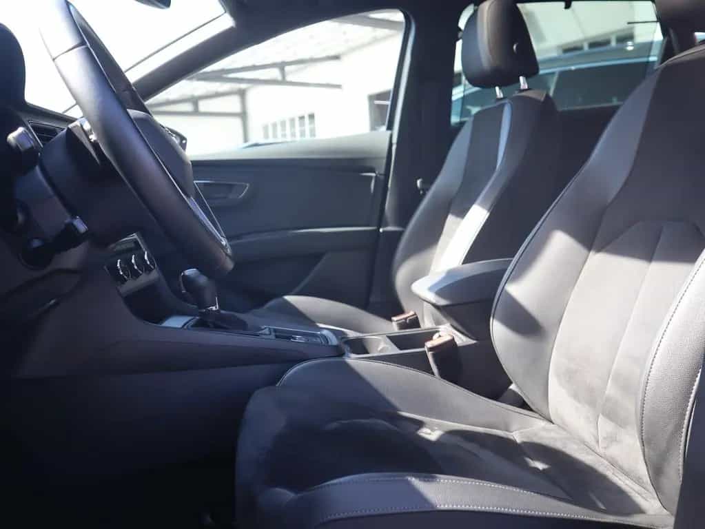 Seat Leon ST 1.5 TSI DSG Xcellence ACC AHK LED Navi 03/2020-photo-31