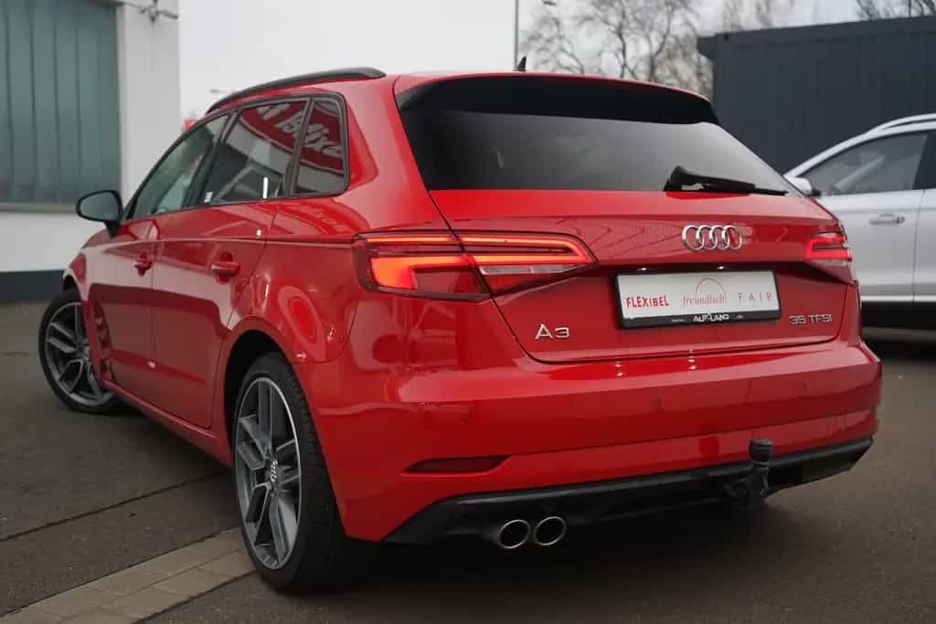 Audi A3 Sportback 35 TFSI Klimaaut. LED Navi Tempomat 03/2019-photo-2