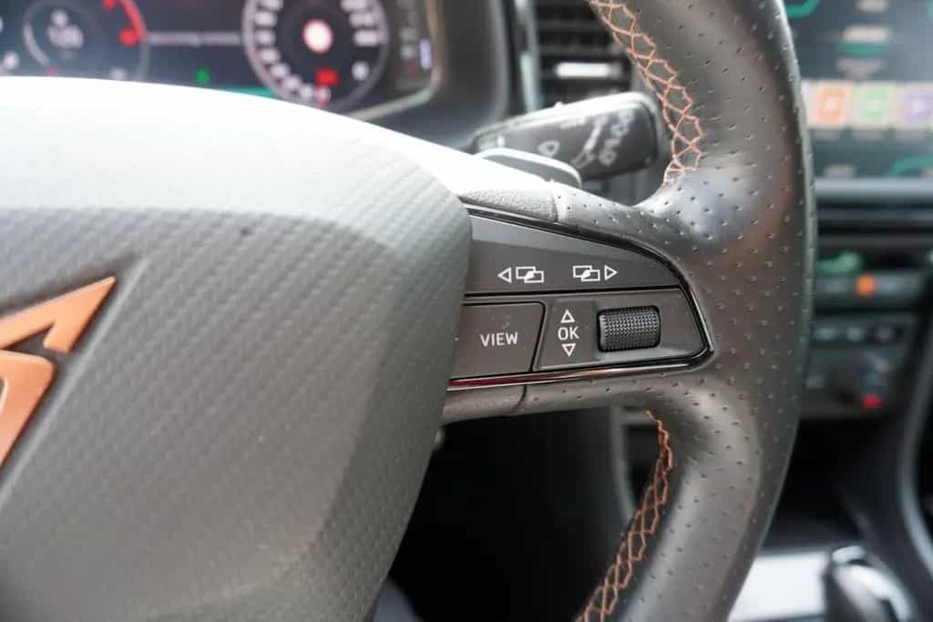 Cupra Ateca 2.0 4Drive LED AHK 360° Digitales Cockpit 05/2019-photo-23