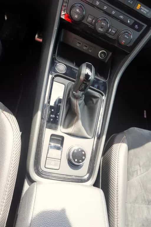 Cupra Ateca 2.0 4Drive LED AHK 360° Digitales Cockpit 05/2019-photo-29