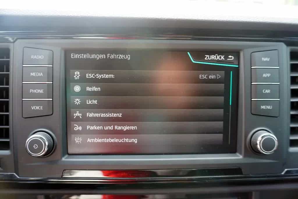 Cupra Ateca 2.0 4Drive LED AHK 360° Digitales Cockpit 05/2019-photo-32