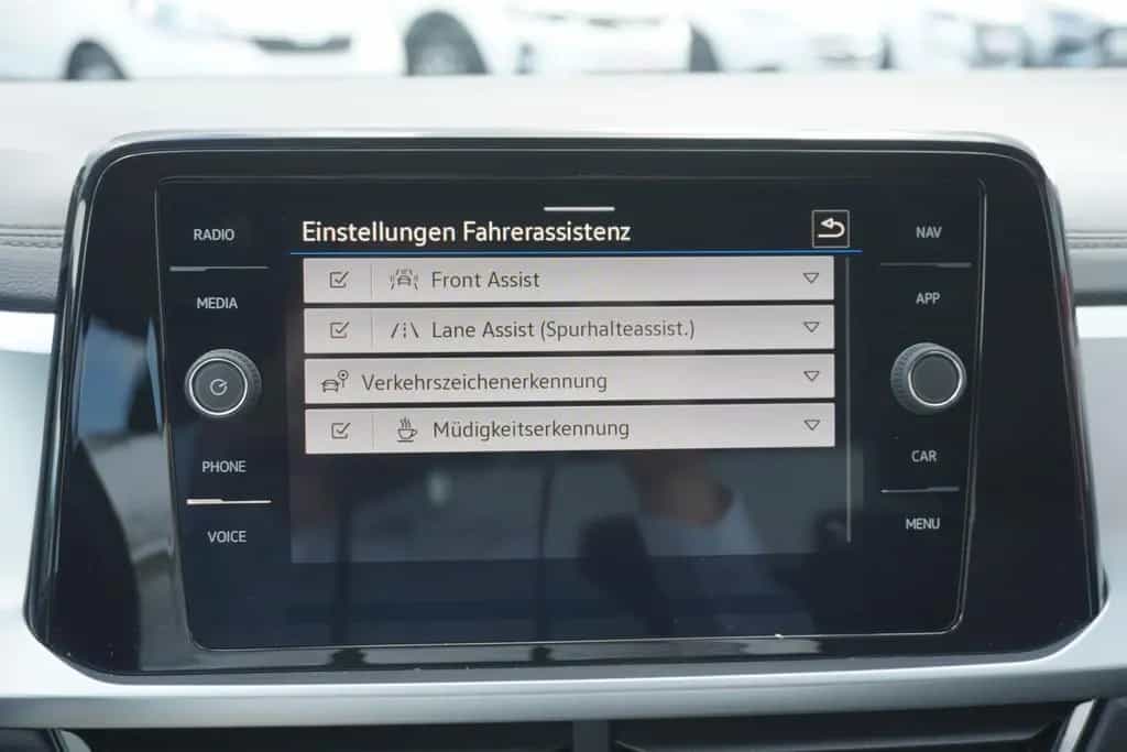 Volkswagen T-Roc 1.0 TSI LED Navi Tempomat 02/2023-photo-14