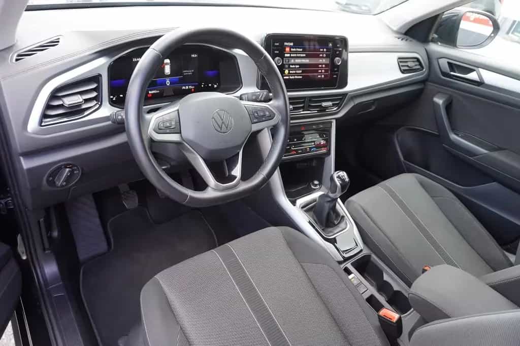 Volkswagen T-Roc 1.0 TSI LED Navi Tempomat 02/2023-photo-7