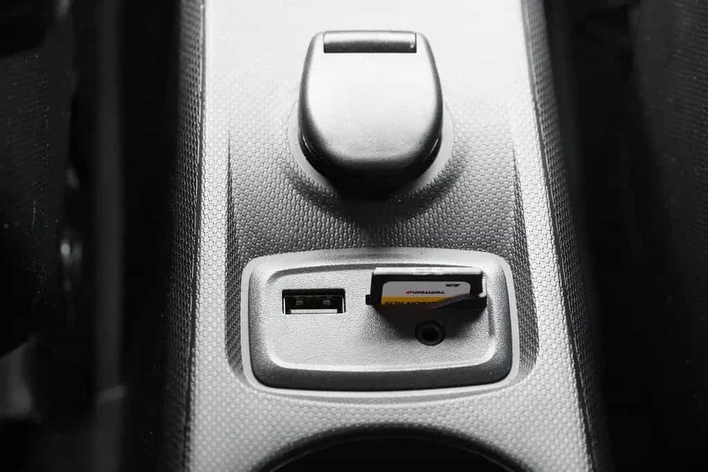 Renault Twingo 0.9 TCE Klimaaut. Kamera Tempomat DAB 06/2019-photo-21