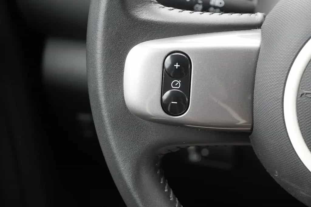 Renault Twingo 0.9 TCE Klimaaut. Kamera Tempomat DAB 06/2019-photo-23