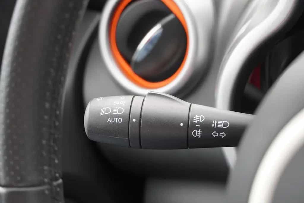 Renault Twingo 0.9 TCE Klimaaut. Kamera Tempomat DAB 06/2019-photo-25