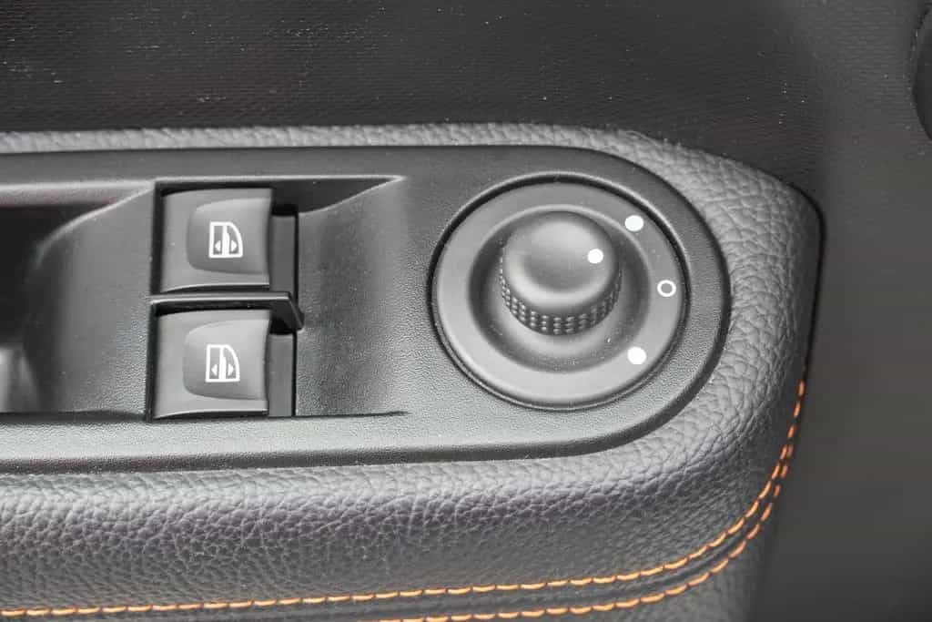 Renault Twingo 0.9 TCE Klimaaut. Kamera Tempomat DAB 06/2019-photo-30