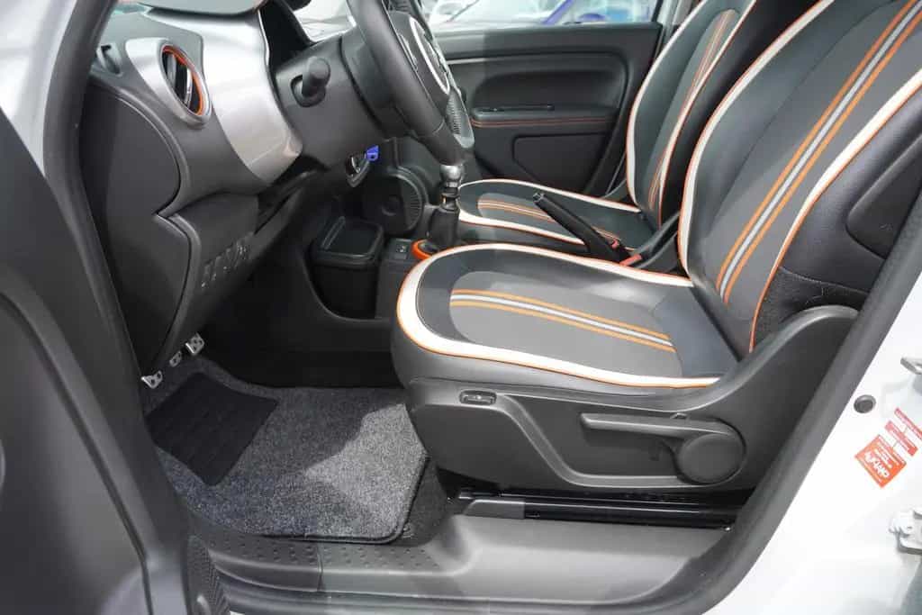 Renault Twingo 0.9 TCE Klimaaut. Kamera Tempomat DAB 06/2019-photo-31