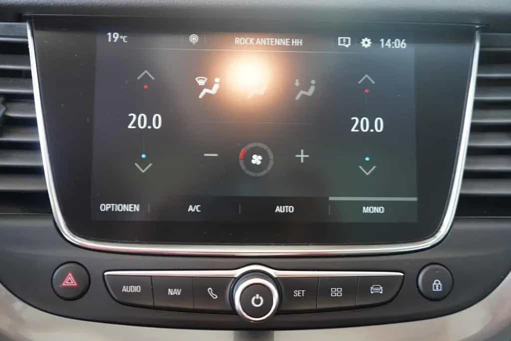 Opel Grandland (X) Grandland X 1.6 Turbo 11/2019-photo-14