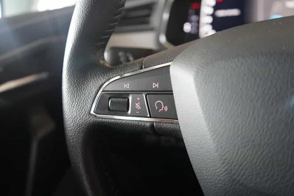 Seat Ibiza 1.0 TSI Navi Beats ACC Digitales Cockpit 08/2020-photo-23