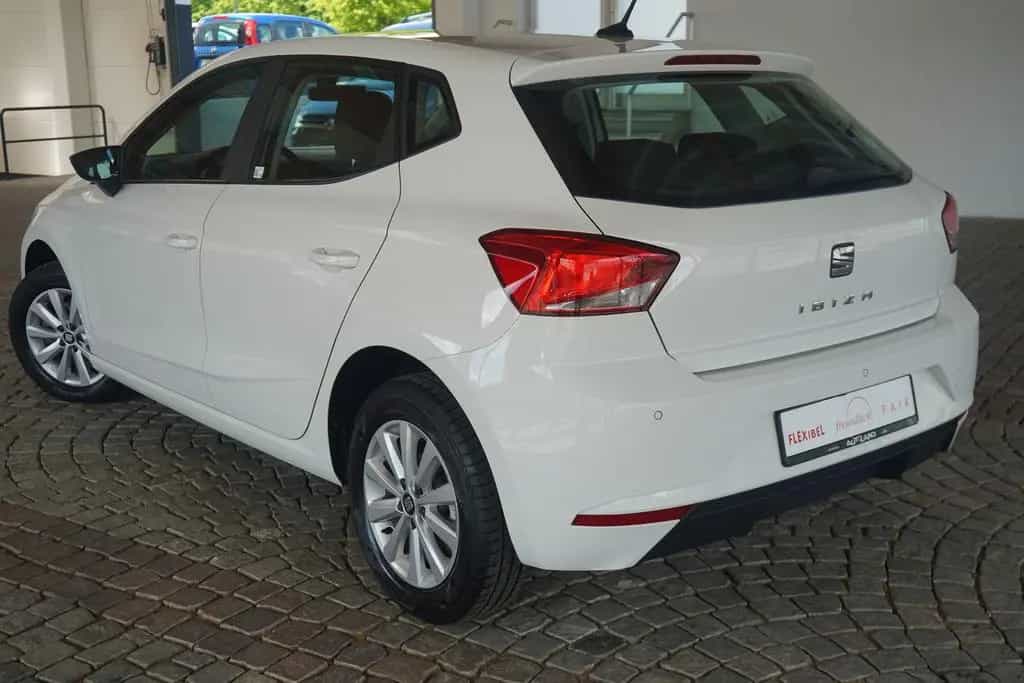 Seat Ibiza 1.0 TSI Navi Beats ACC Digitales Cockpit 08/2020-photo-3