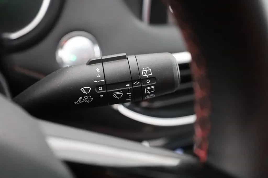 MG HS 1.5 T-GDI Luxury Aut. LED ACC Navi 360° Pano 03/2024-photo-17