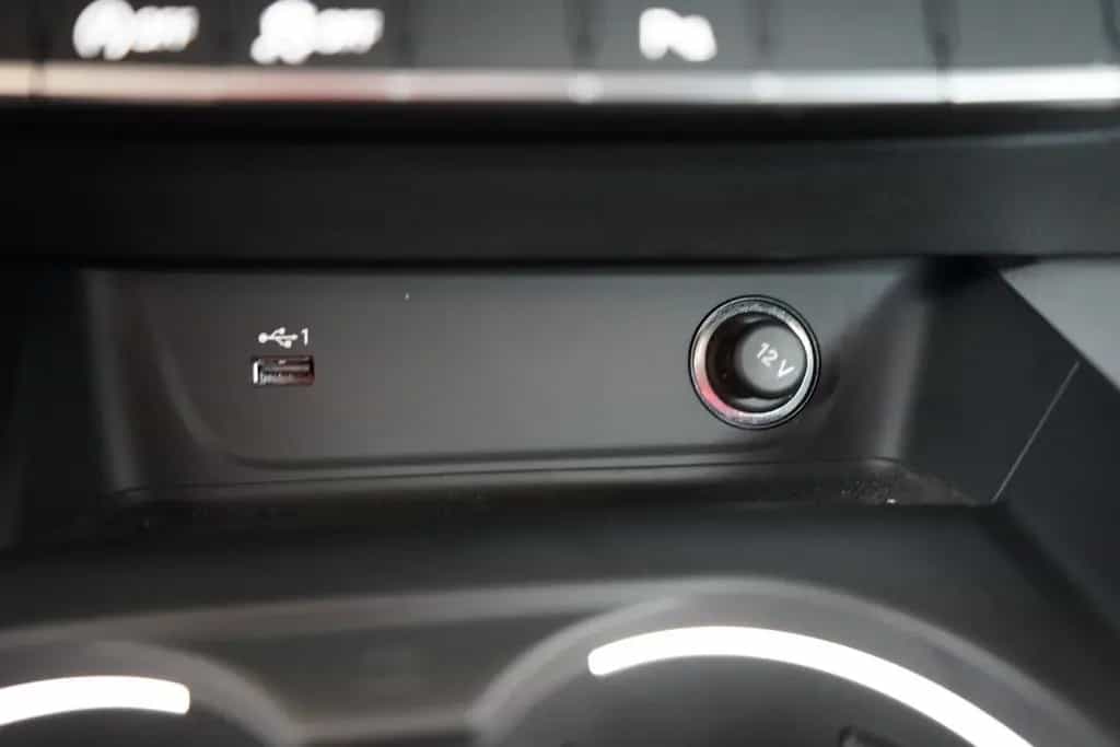 Audi A4 Avant 35 2.0 TFSI advanced DSG LED Navi ACC 05/2021-photo-18