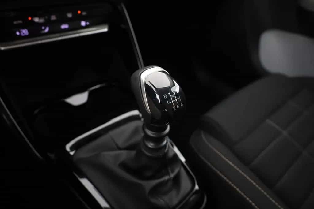 Citroën C3 Aircross 1.2 PureTech 100 LED Kamera Tempomat 08/2025-photo-12