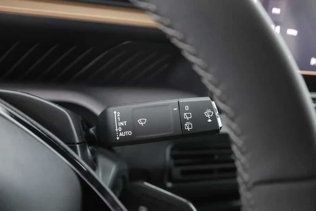 Citroën C3 Aircross 1.2 PureTech 100 LED Kamera Tempomat 08/2025-photo-18