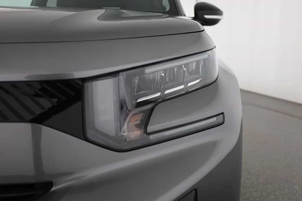 Citroën C3 Aircross 1.2 PureTech 100 LED Kamera Tempomat 08/2025-photo-26