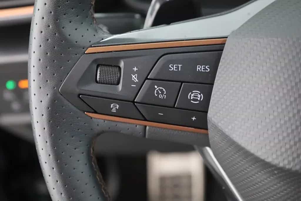 Cupra Formentor 2.0 TSI DSG VZ LED Navi Kamera PDC ACC 04/2022-photo-14