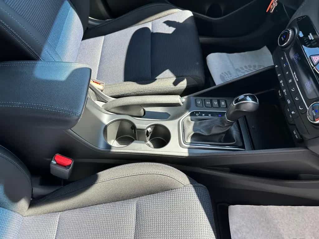 Hyundai TUCSON Intro Edition 4WD AHK Kamera Automatik 01/2016-photo-11