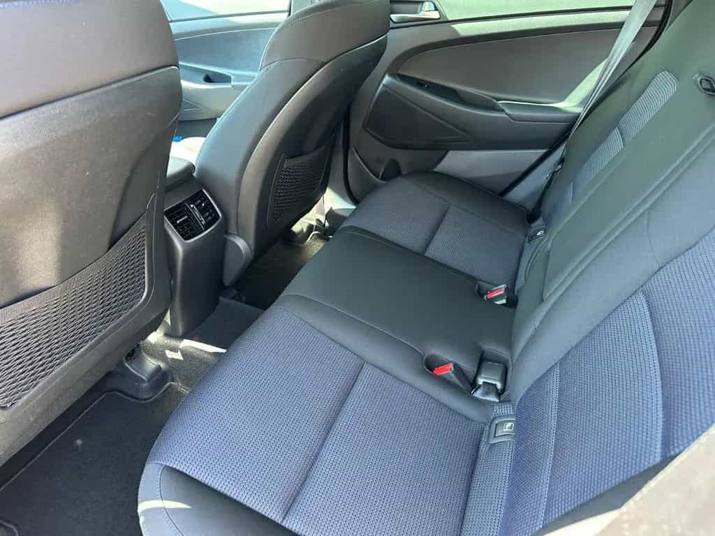 Hyundai TUCSON Intro Edition 4WD AHK Kamera Automatik 01/2016-photo-26