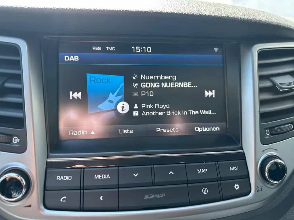 Hyundai TUCSON Intro Edition 4WD AHK Kamera Automatik 01/2016-photo-29
