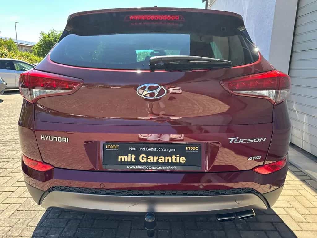 Hyundai TUCSON Intro Edition 4WD AHK Kamera Automatik 01/2016-photo-3