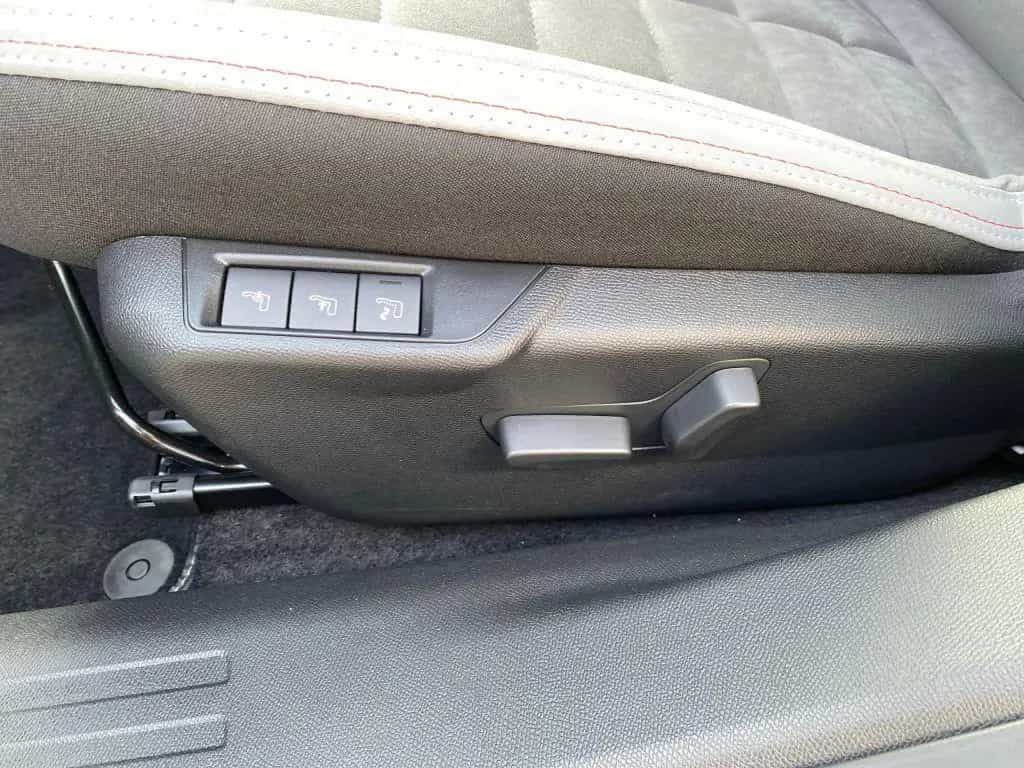 Citroën C4 PureTech 130 *Automatik* MAX *beh. Frontsch* 10/2025-photo-15