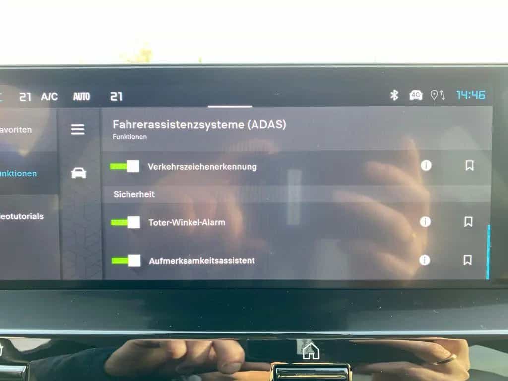 Citroën C4 PureTech 130 *Automatik* MAX *beh. Frontsch* 10/2025-photo-19