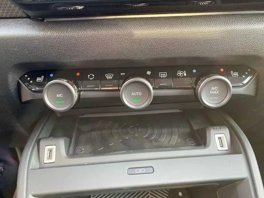 Citroën C4 PureTech 130 *Automatik* MAX *beh. Frontsch* 10/2025-photo-22