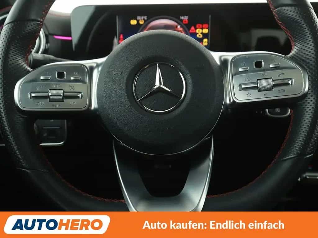 Mercedes-Benz CLA 180 AMG Line *NAVI*LED*TEMPO*PDC*SHZ* 08/2019-photo-18