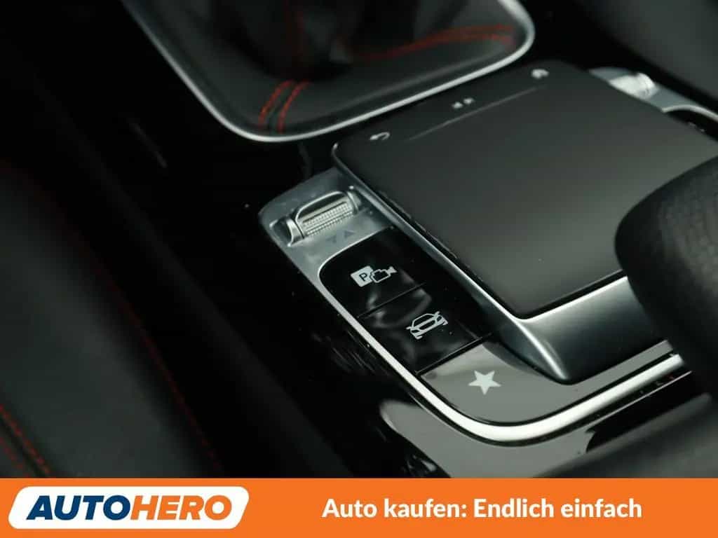 Mercedes-Benz CLA 180 AMG Line *NAVI*LED*TEMPO*PDC*SHZ* 08/2019-photo-26