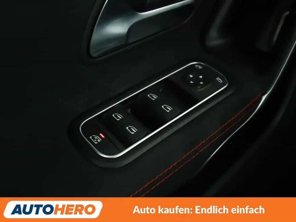 Mercedes-Benz CLA 180 AMG Line *NAVI*LED*TEMPO*PDC*SHZ* 08/2019-photo-28