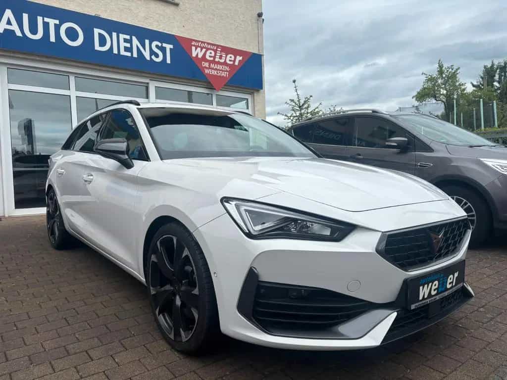 Cupra Leon SP VZ*DSG*KAMERA*CARPLAY*MEMORY*BEATS 01/2024-photo-0