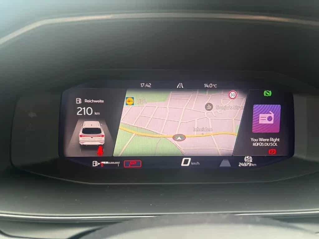 Cupra Leon SP VZ*DSG*KAMERA*CARPLAY*MEMORY*BEATS 01/2024-photo-16