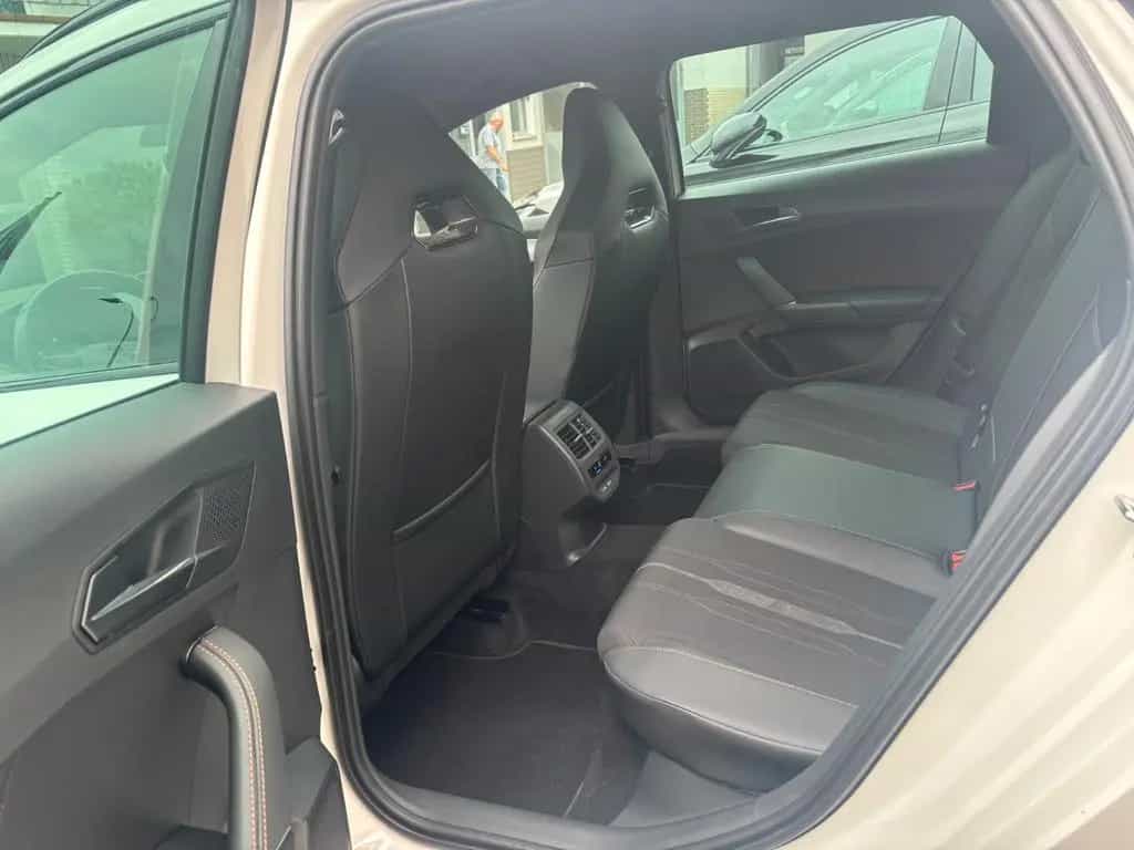 Cupra Leon SP VZ*DSG*KAMERA*CARPLAY*MEMORY*BEATS 01/2024-photo-29