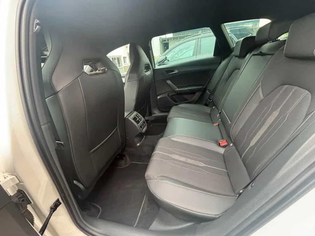 Cupra Leon SP VZ*DSG*KAMERA*CARPLAY*MEMORY*BEATS 01/2024-photo-30
