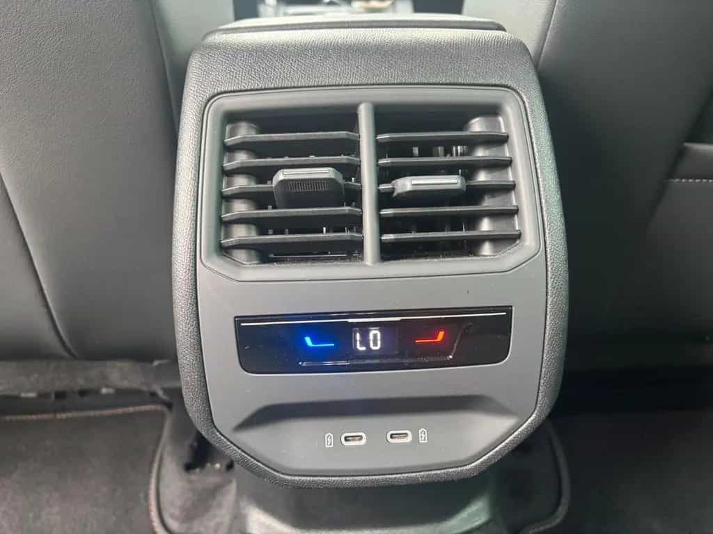 Cupra Leon SP VZ*DSG*KAMERA*CARPLAY*MEMORY*BEATS 01/2024-photo-31