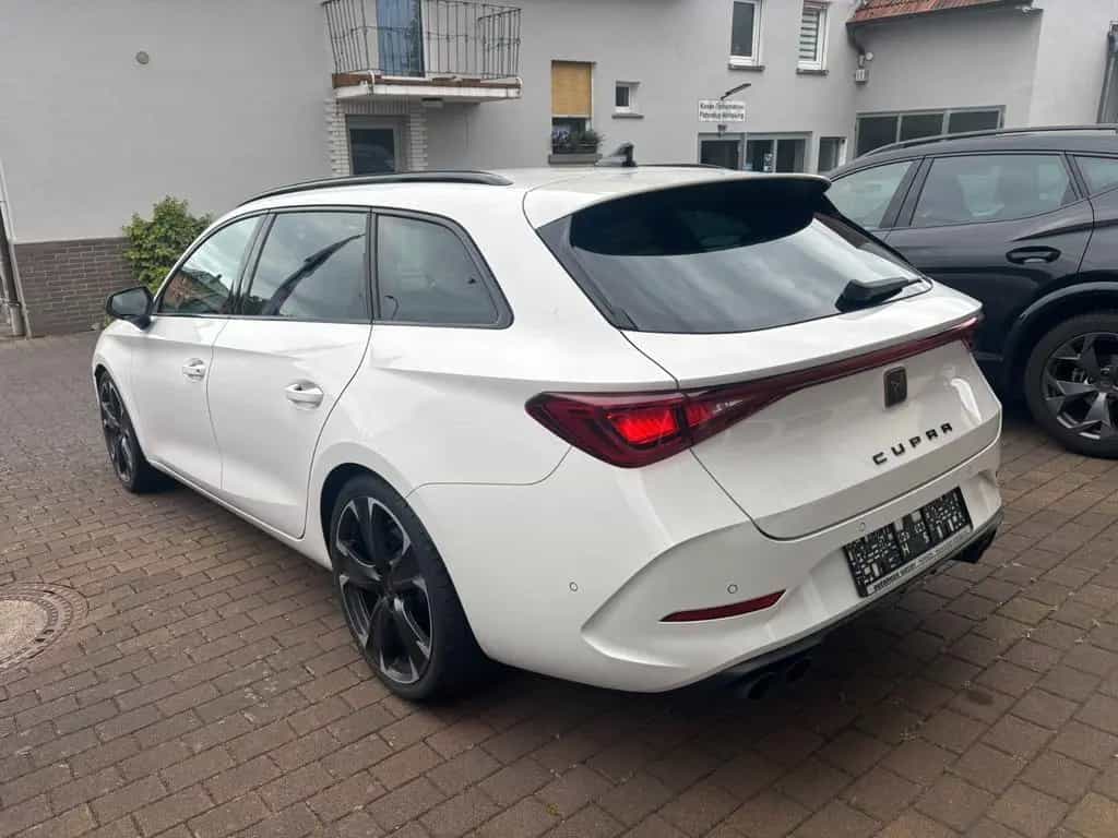 Cupra Leon SP VZ*DSG*KAMERA*CARPLAY*MEMORY*BEATS 01/2024-photo-34