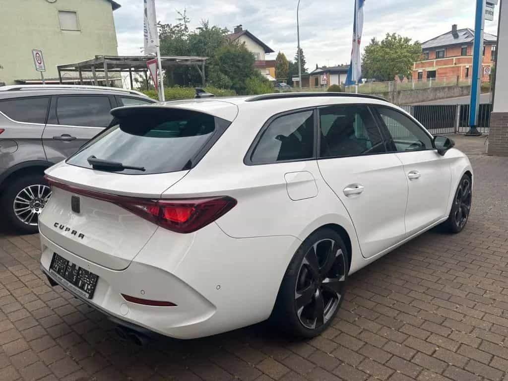 Cupra Leon SP VZ*DSG*KAMERA*CARPLAY*MEMORY*BEATS 01/2024-photo-37