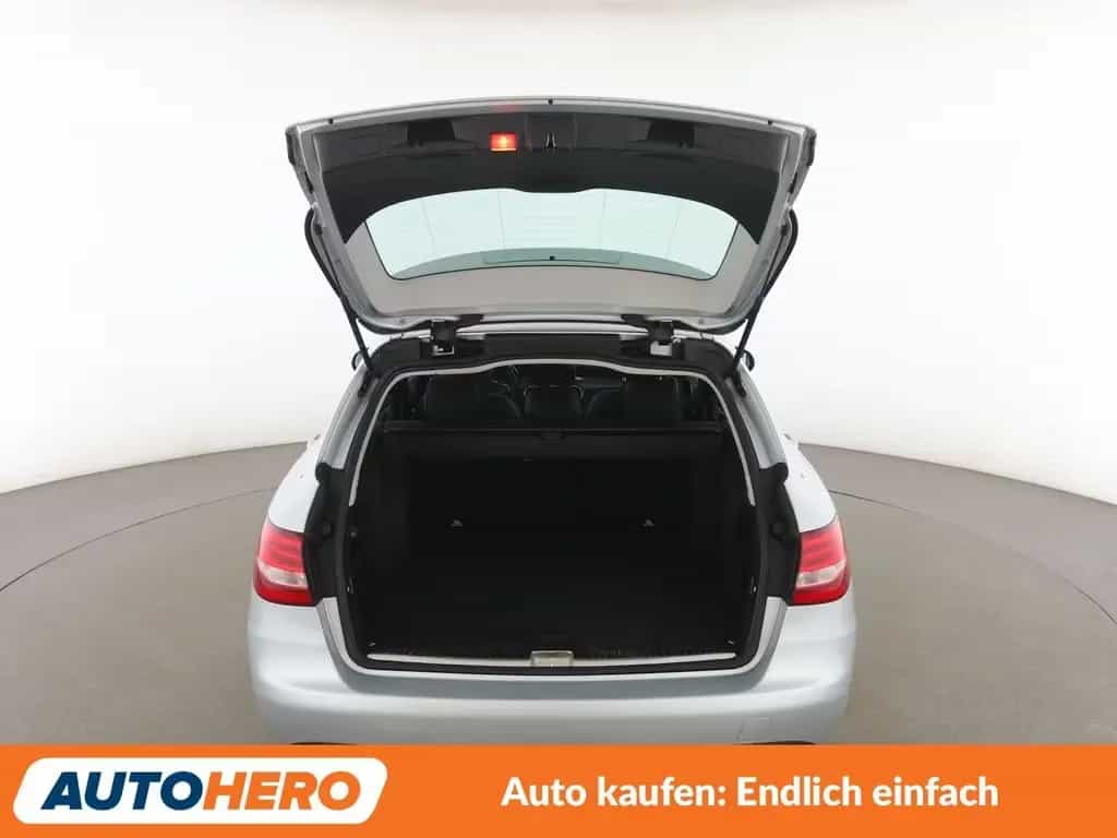 Mercedes-Benz C 180 CGI T Avantgarde *NAVI*TEMPO*PDC*SHZ* 05/2016-photo-16