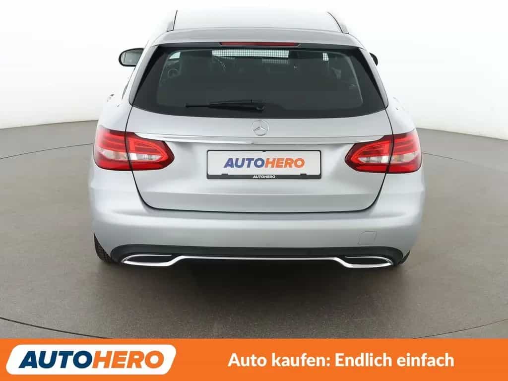 Mercedes-Benz C 180 CGI T Avantgarde *NAVI*TEMPO*PDC*SHZ* 05/2016-photo-4