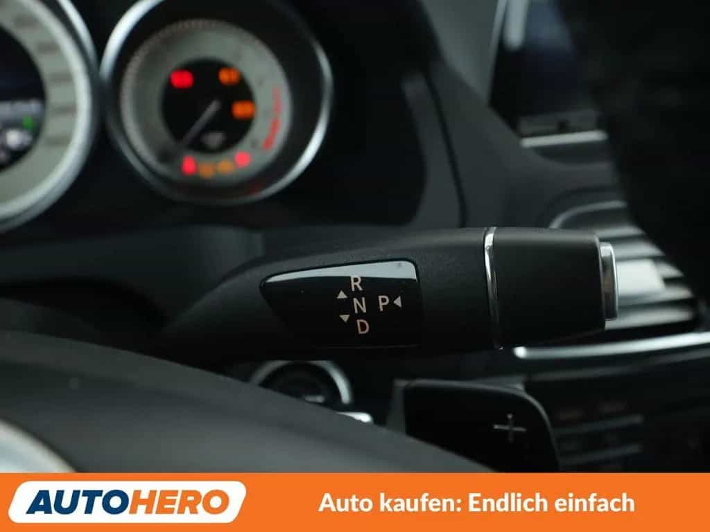 Mercedes-Benz E 200 CGI Aut.*NAVI*LED*TEMPO*PDC*SHZ* 04/2016-photo-27